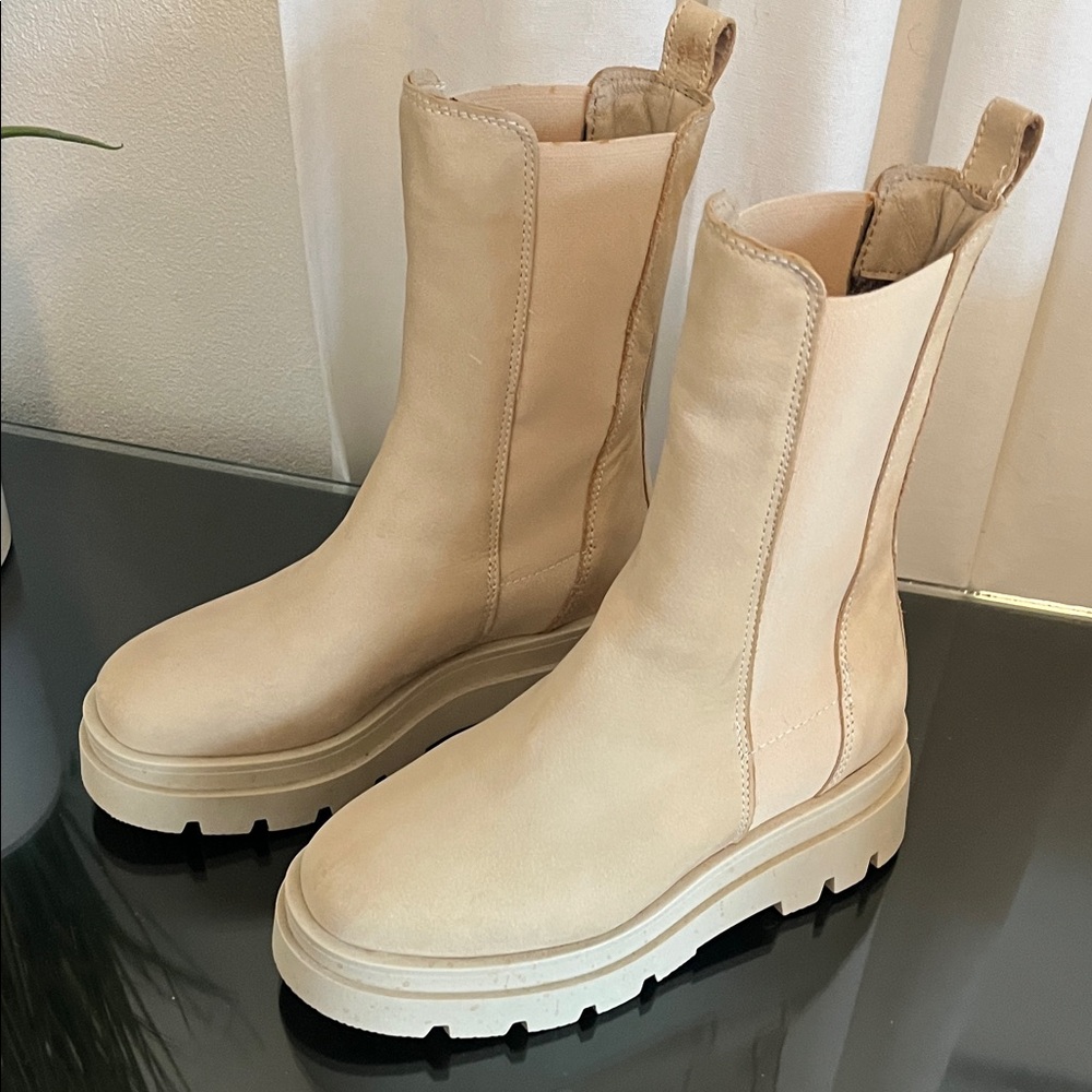 Roolee Tan Chunky Sole Lug Boots Brand new! Sz 36 Chelsea Boot US Sz 5